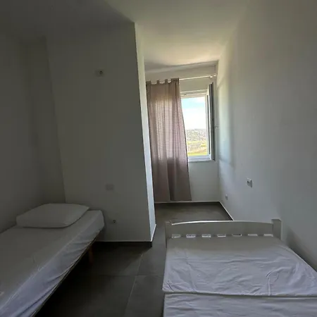 Milo's Beachside Apartamento